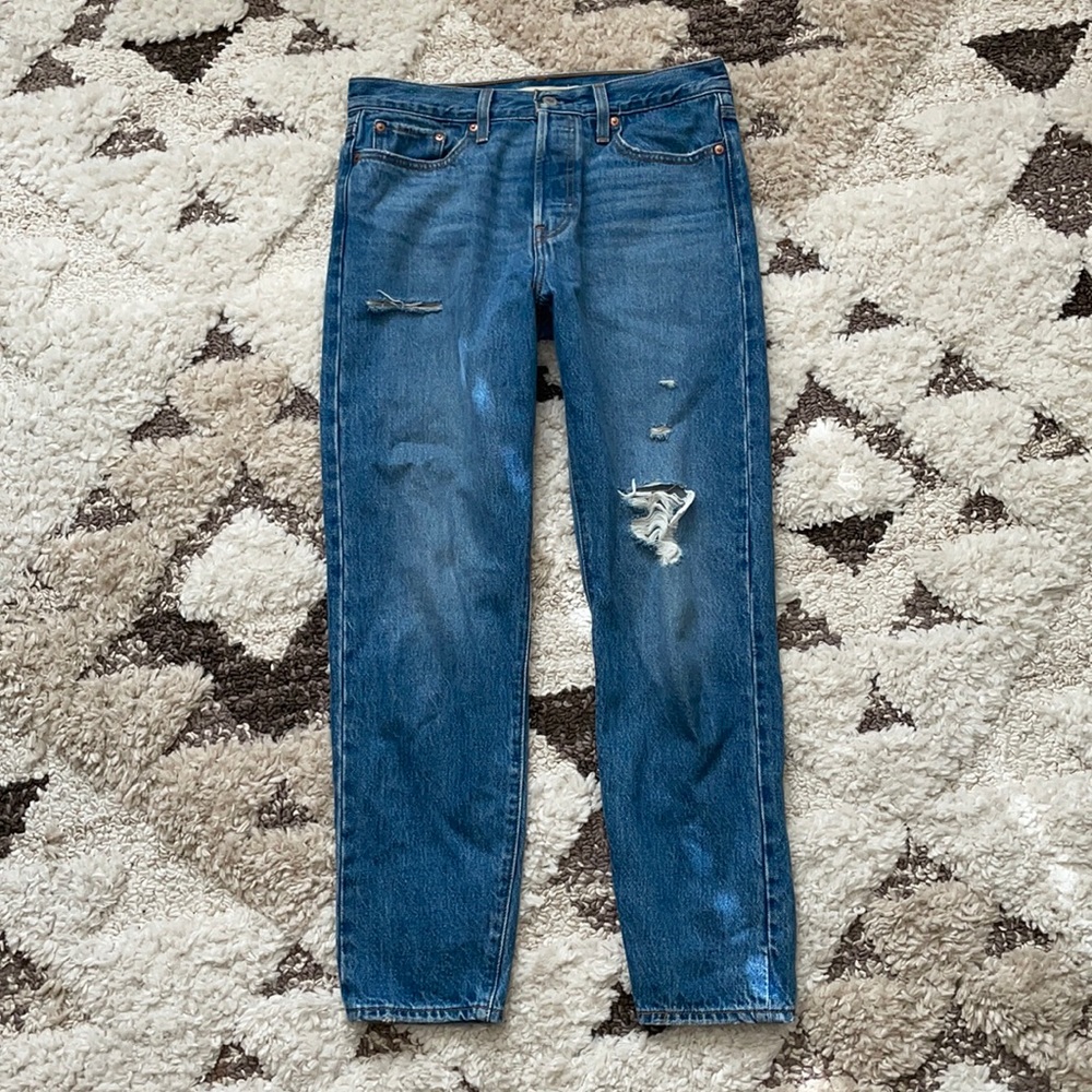 Levi’s wedgie jeans